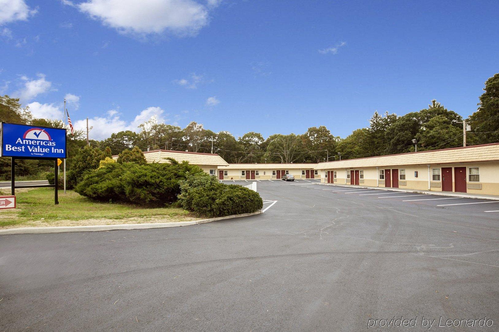 Americas Best Value - - Long Island Motel Port Jefferson Station