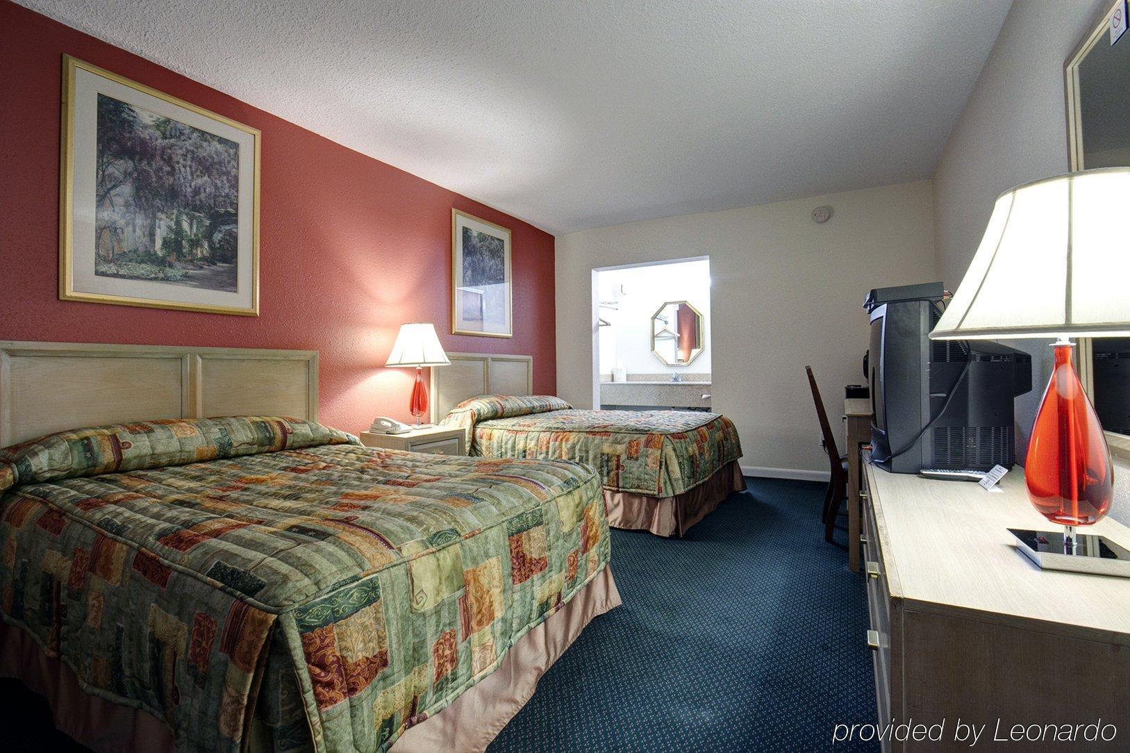Americas Best Value - - Long Island Motel 2*