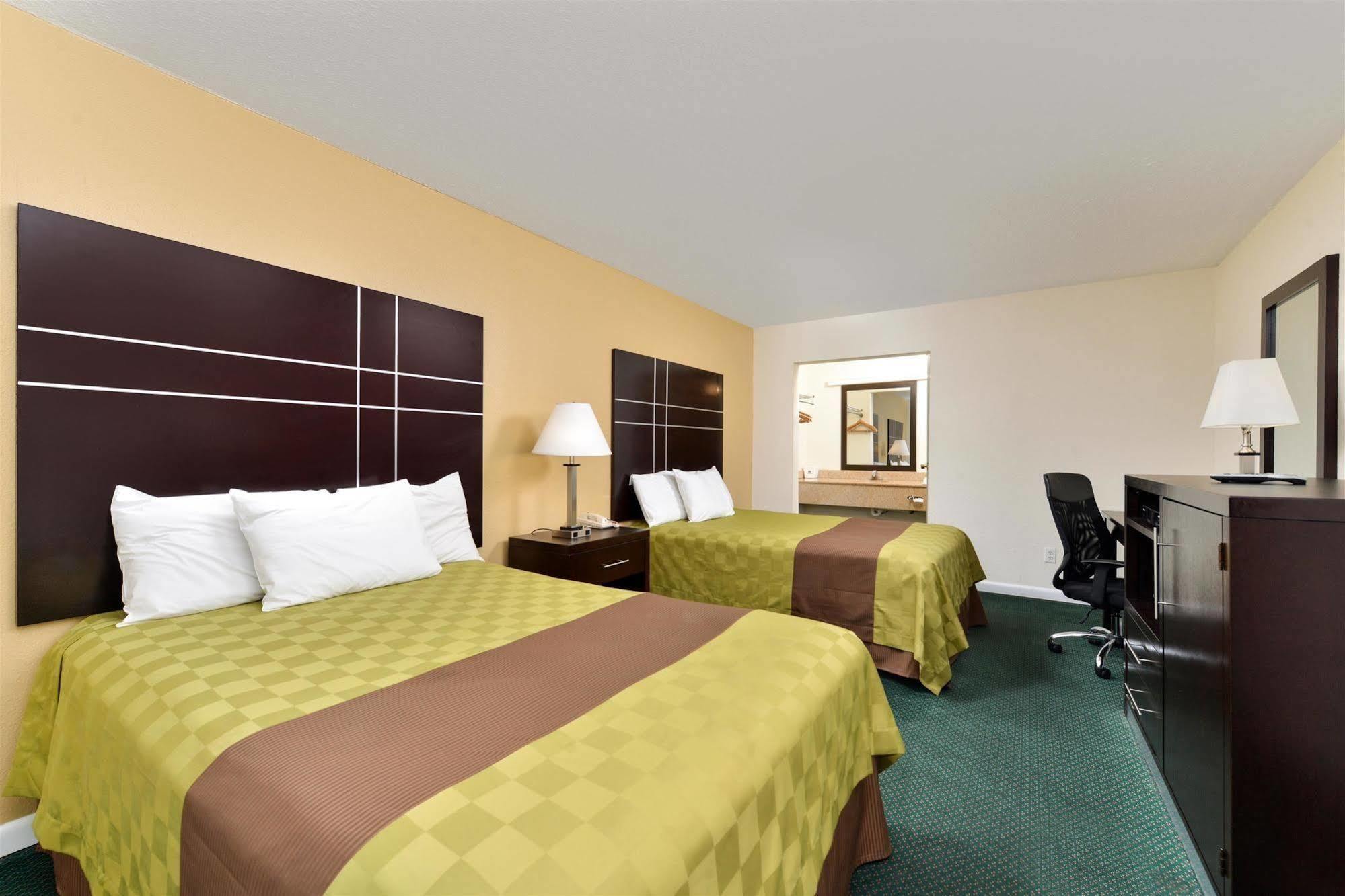 Americas Best Value - - Long Island Motel 2*